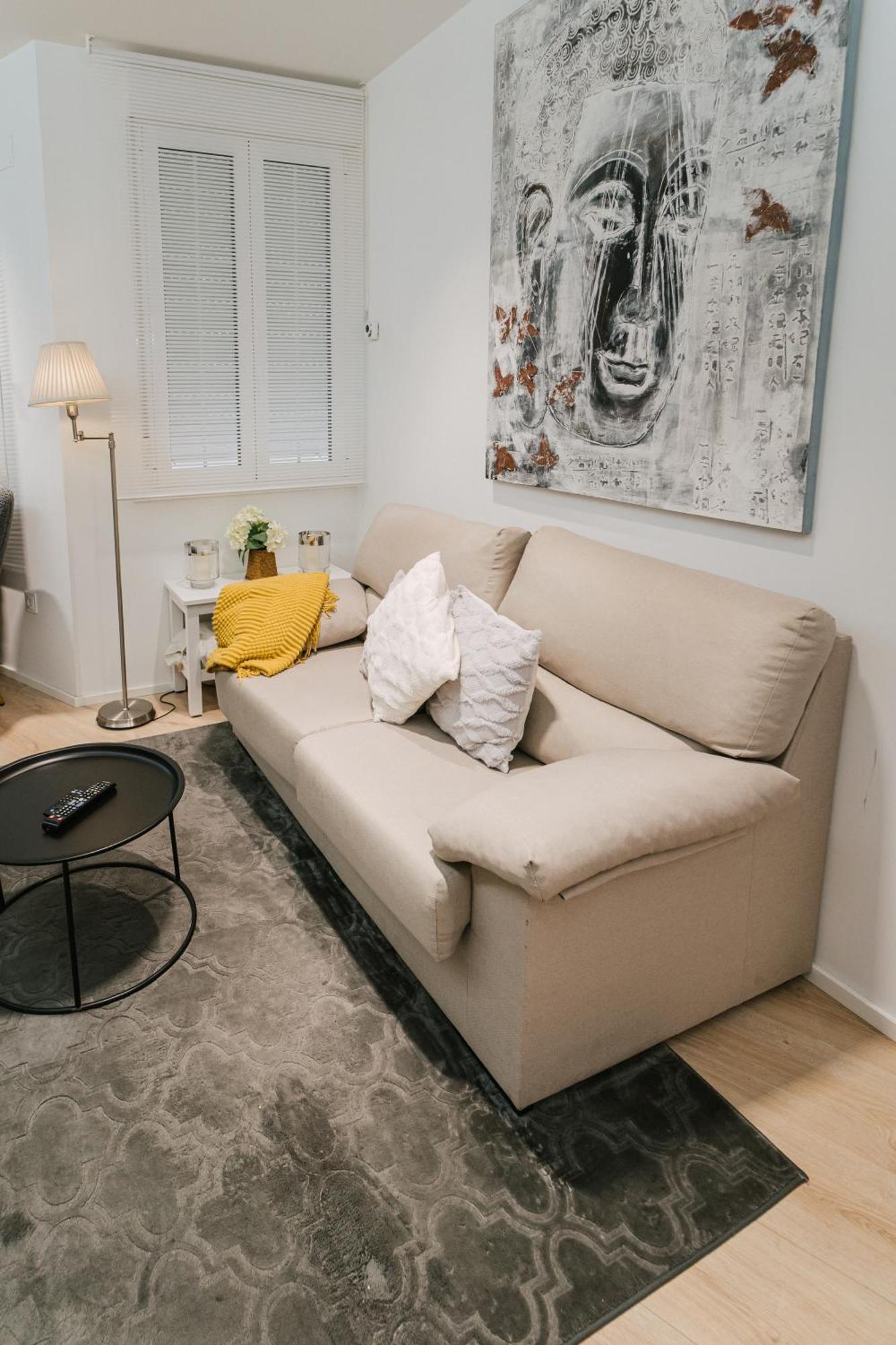 Lujoso Y Amplio Apartamento Con Parking Incluido Леон Экстерьер фото