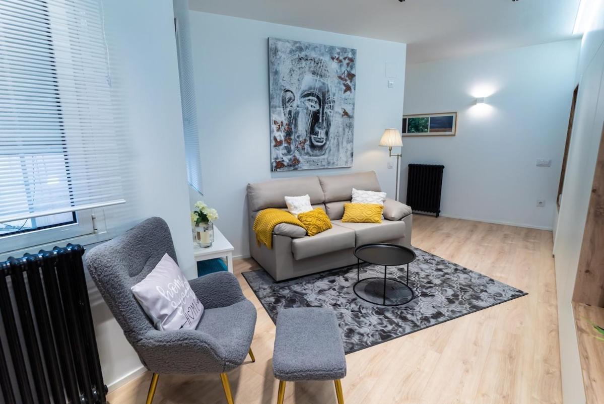 Lujoso Y Amplio Apartamento Con Parking Incluido Леон Экстерьер фото